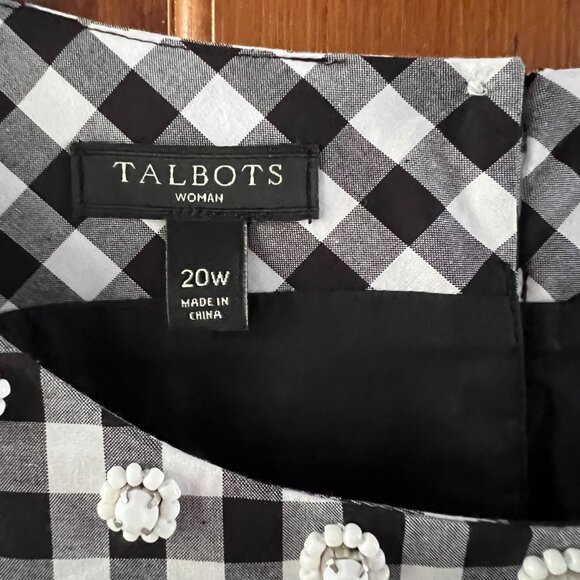 Black and White Checked Sleeveless Top - Picture 6 of 9